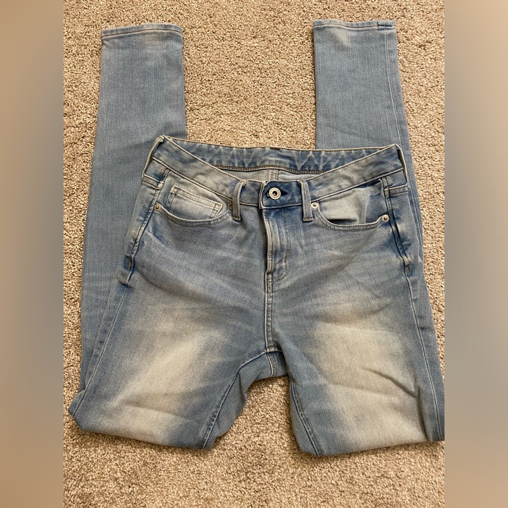 GU Japan Size 25 Jeans